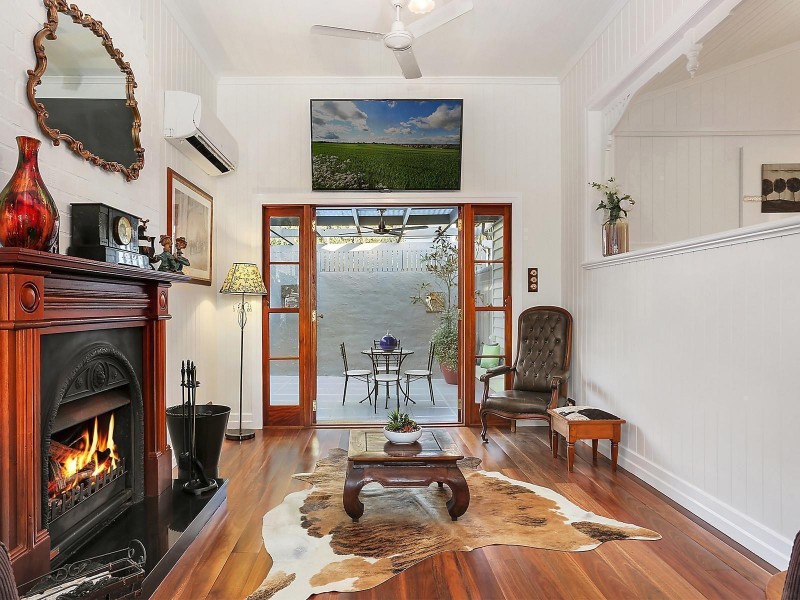 29 Barton Parade, Balmoral QLD 4171