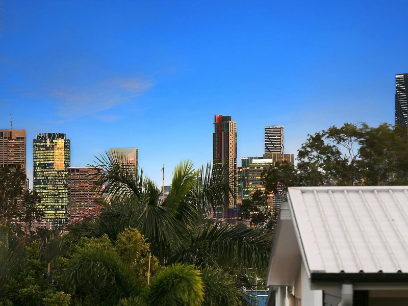 29 Barton Parade, Balmoral QLD 4171