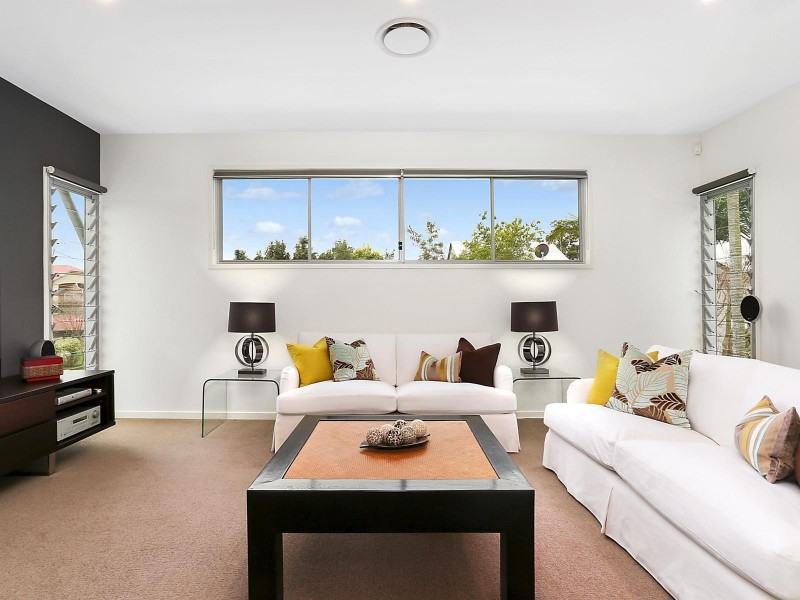 21 Barton Road, Hawthorne QLD 4171