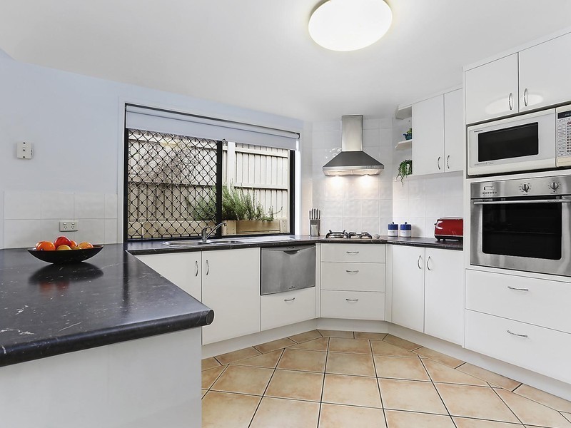 33 The Heights, Underwood QLD 4119