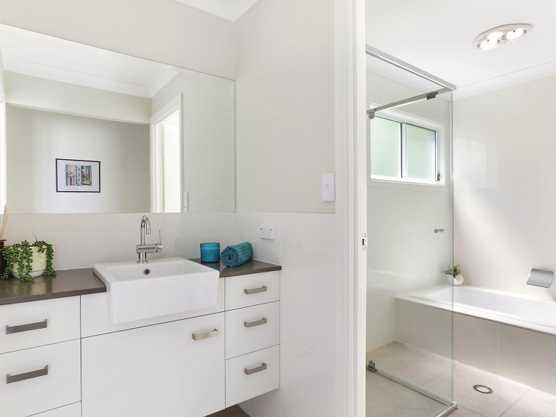 7 Parry Street, Bulimba QLD 4171