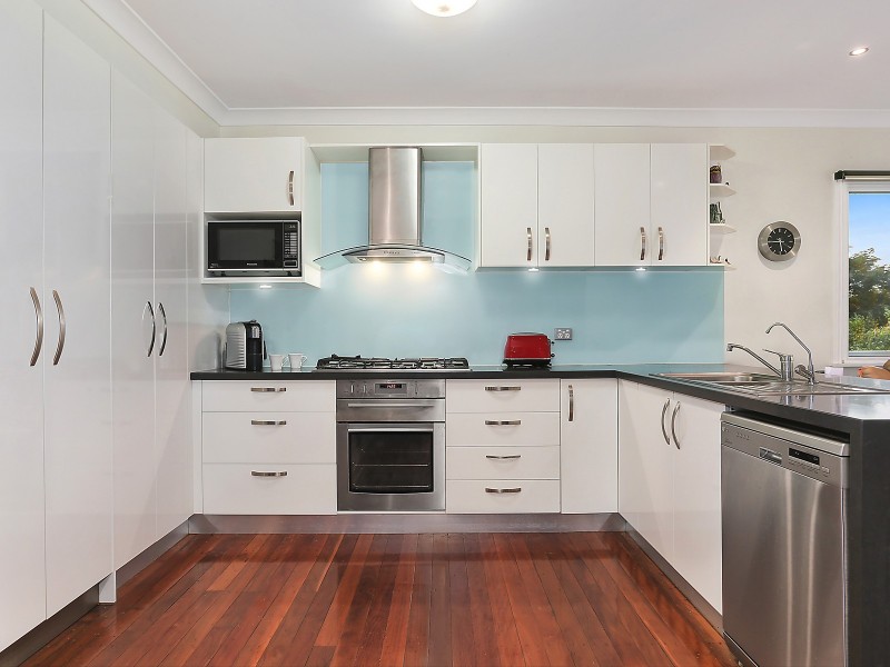 110 Foxton Street, Morningside QLD 4170