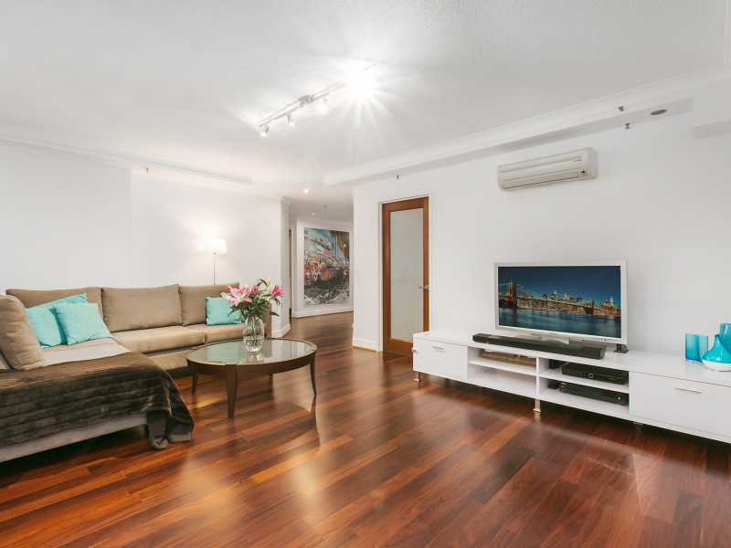 1 Goodwin Street, Kangaroo Point QLD 4169