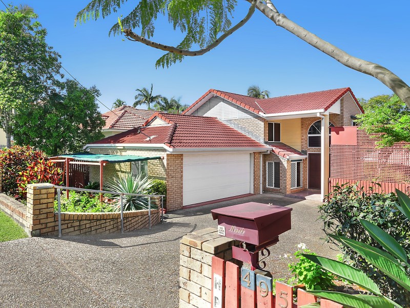 495 Cavendish Road, Coorparoo QLD 4151