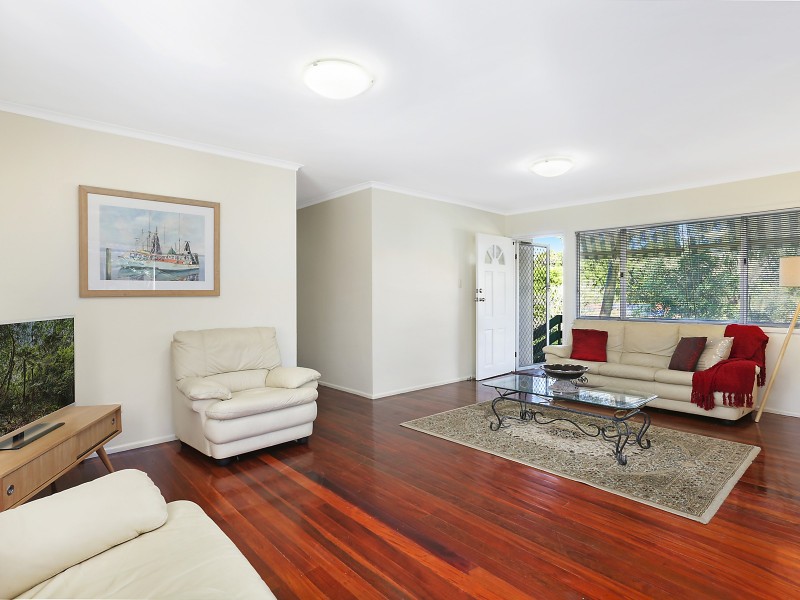 19 Togar Street, Mansfield QLD 4122