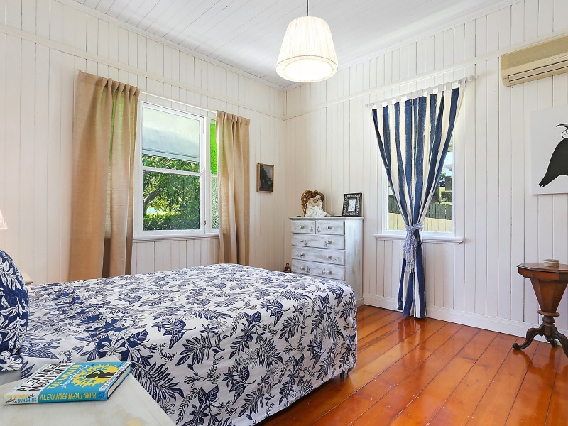 61 Coventry Street, Hawthorne QLD 4171