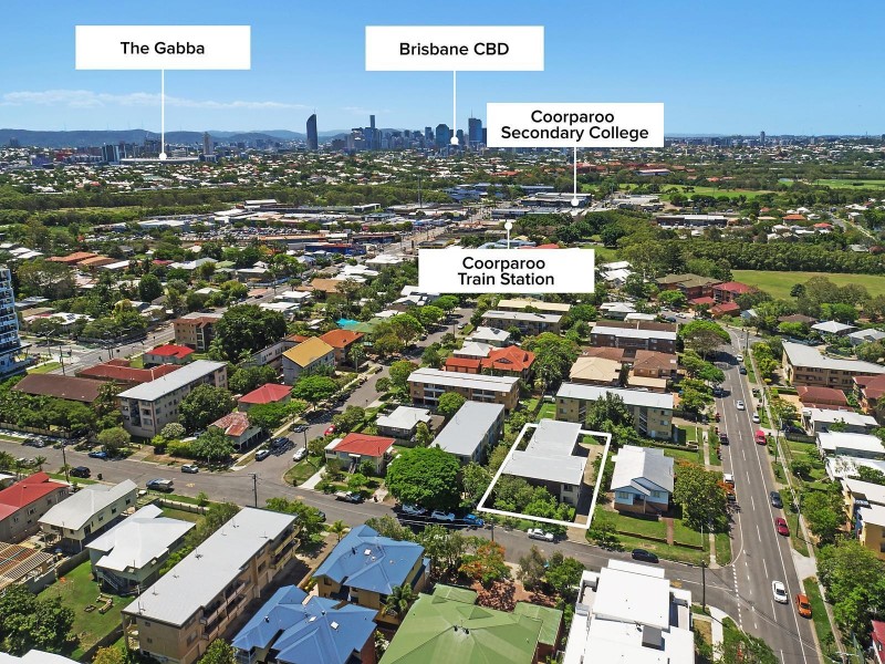 32 Birdwood Street, Coorparoo QLD 4151