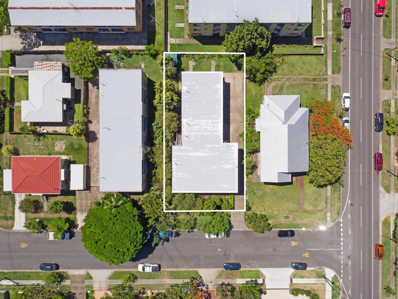 32 Birdwood Street, Coorparoo QLD 4151