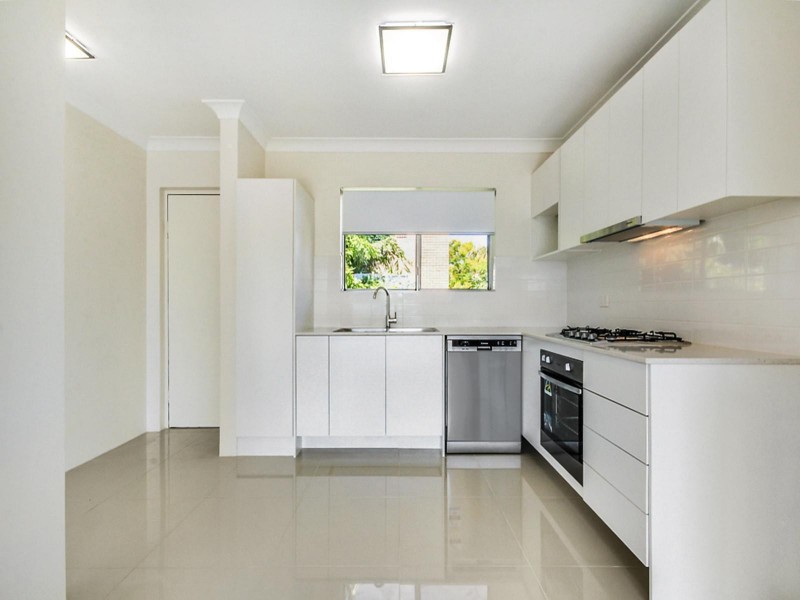 32 Birdwood Street, Coorparoo QLD 4151