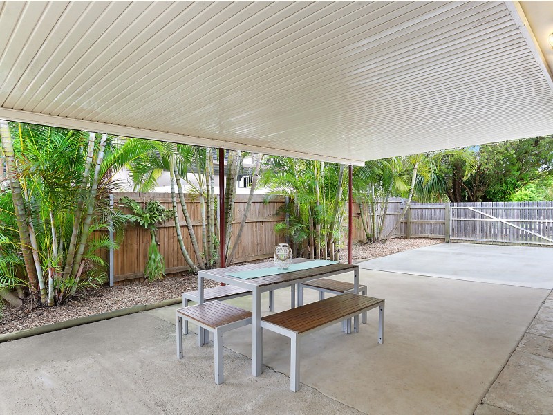 15 Kunden Street, Thorneside QLD 4158