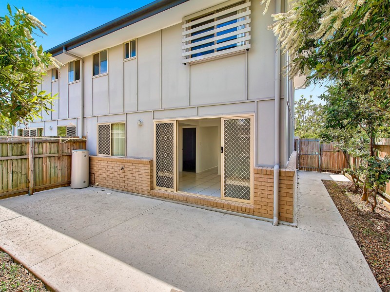 15 Sally Drive, Marsden QLD 4132