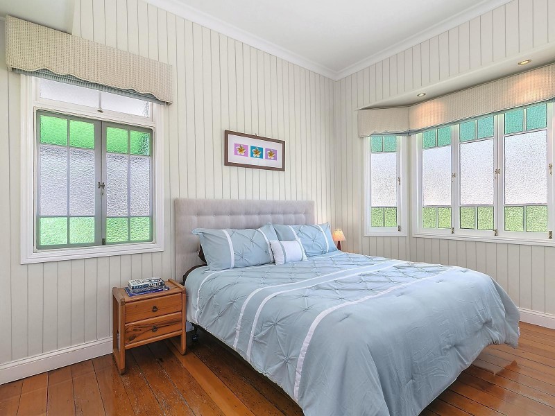 258 Oxford Street, Balmoral QLD 4171