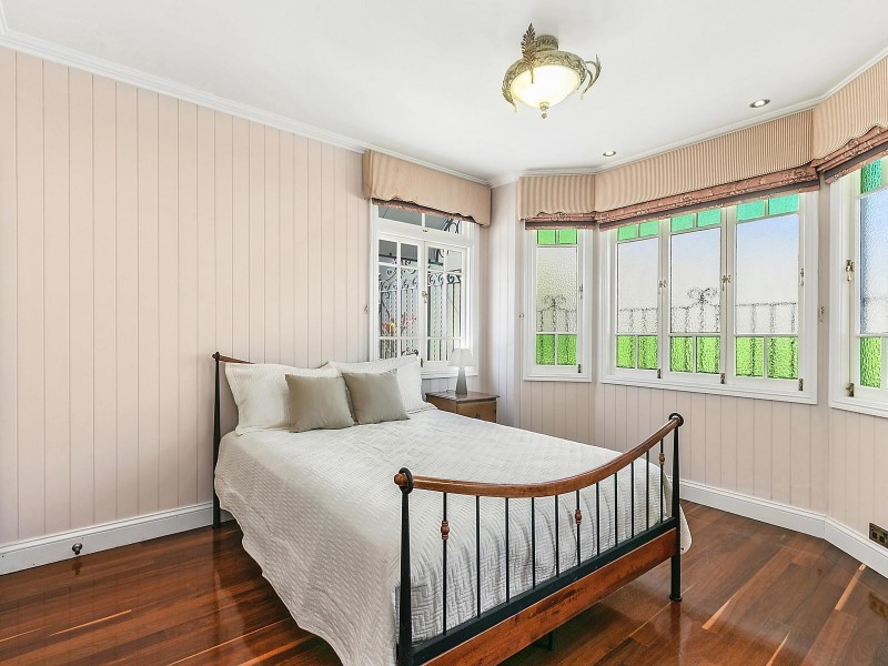 258 Oxford Street, Balmoral QLD 4171