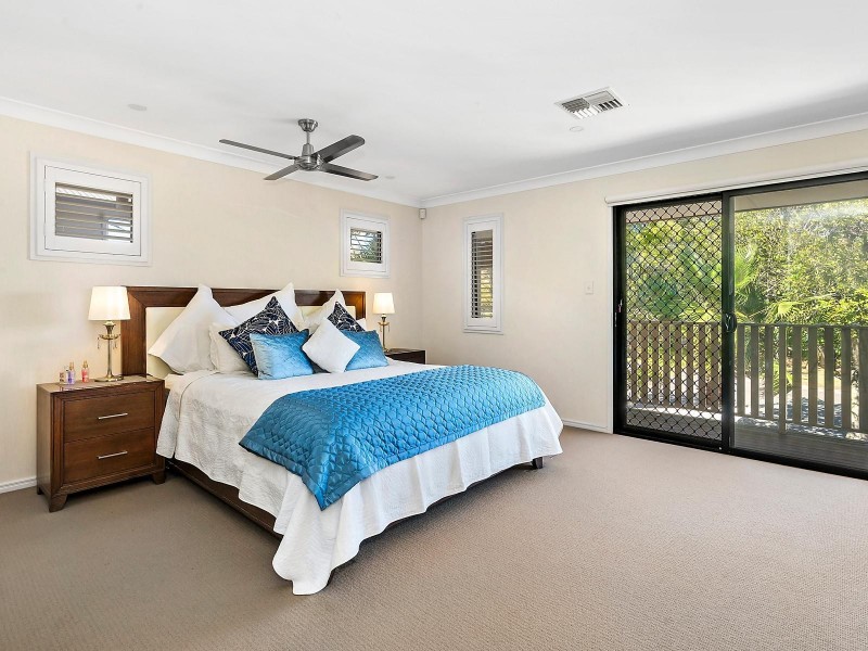 10 Perth Street, Camp Hill QLD 4152