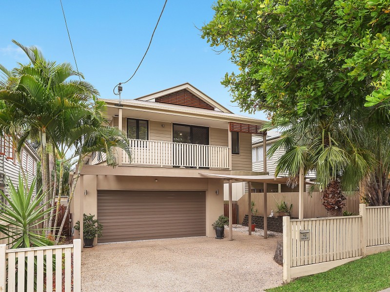 10 Perth Street, Camp Hill QLD 4152