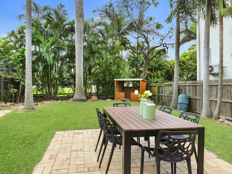 312 Wynnum Road, Norman Park QLD 4170
