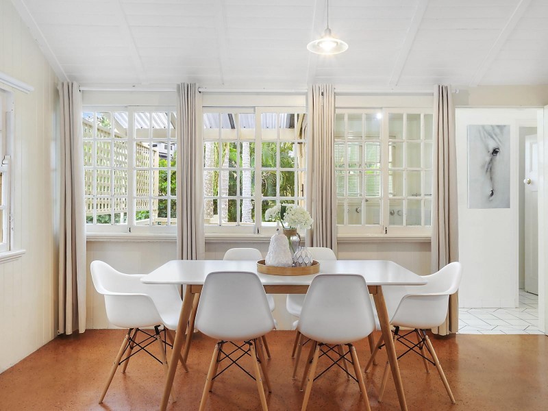 312 Wynnum Road, Norman Park QLD 4170