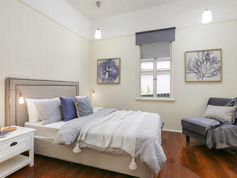 312 Wynnum Road, Norman Park QLD 4170