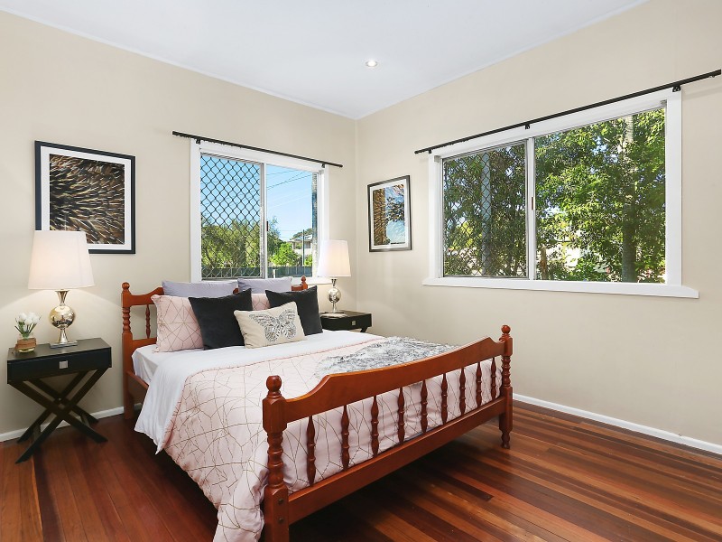 75 Verdun Street, Tingalpa QLD 4173
