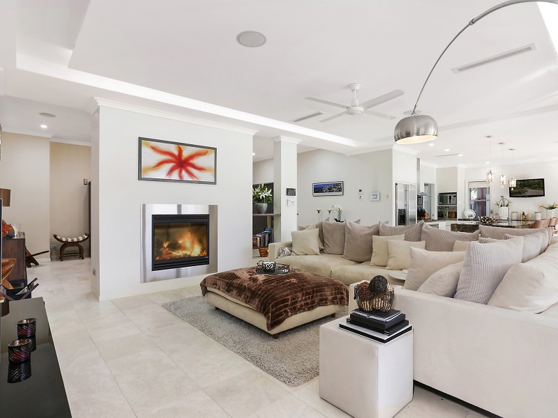 50 Coutts Street, Bulimba QLD 4171