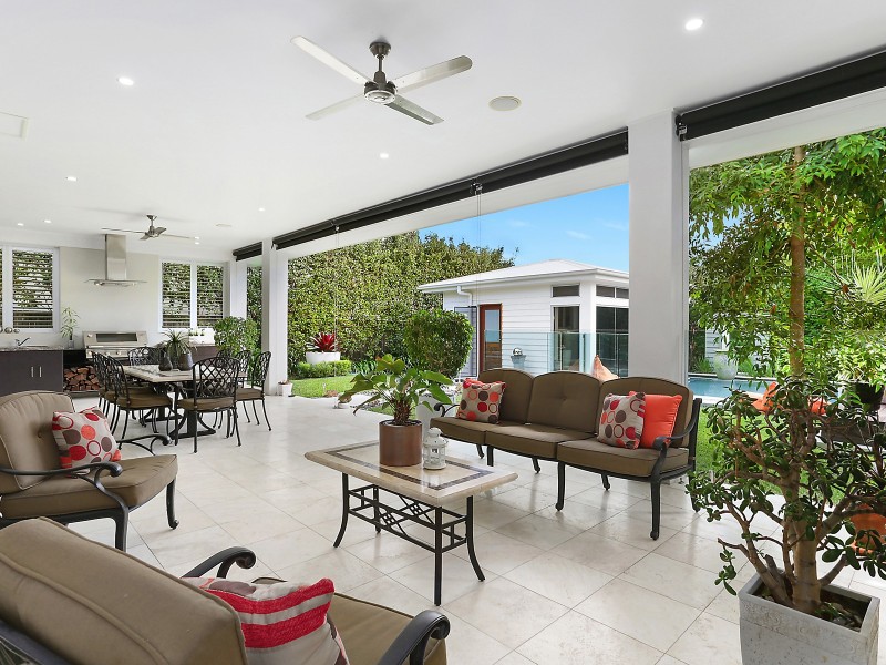 50 Coutts Street, Bulimba QLD 4171