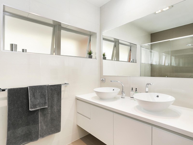 7 Buena Vista Avenue, Coorparoo QLD 4151