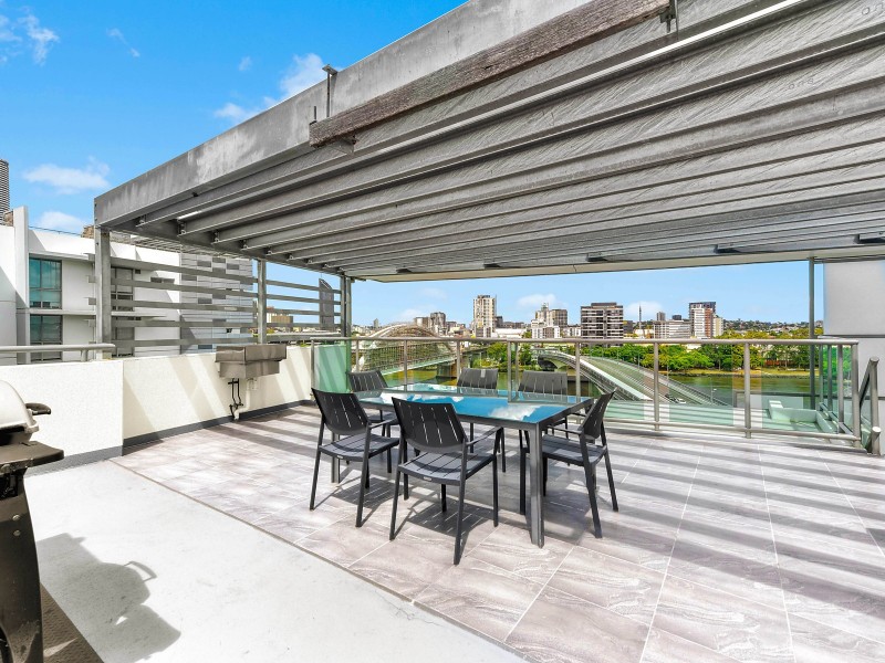 1702/100 Quay Street, Brisbane City QLD 4000