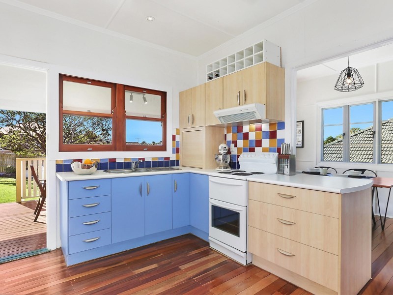 136 Stanley Road, Camp Hill QLD 4152