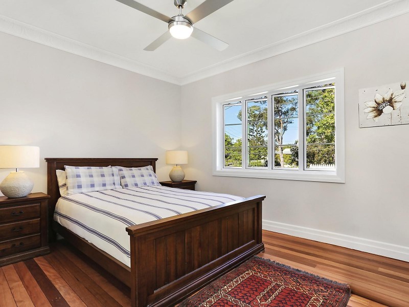 136 Stanley Road, Camp Hill QLD 4152