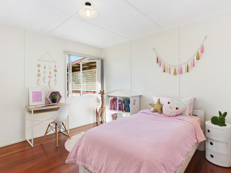 2 Asquith Street, Morningside QLD 4170