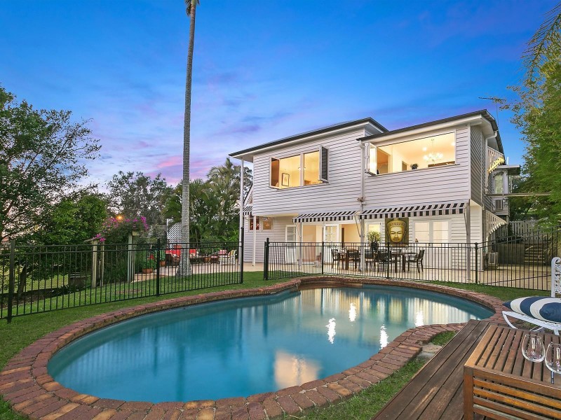 7 Kelsey Street, Coorparoo QLD 4151