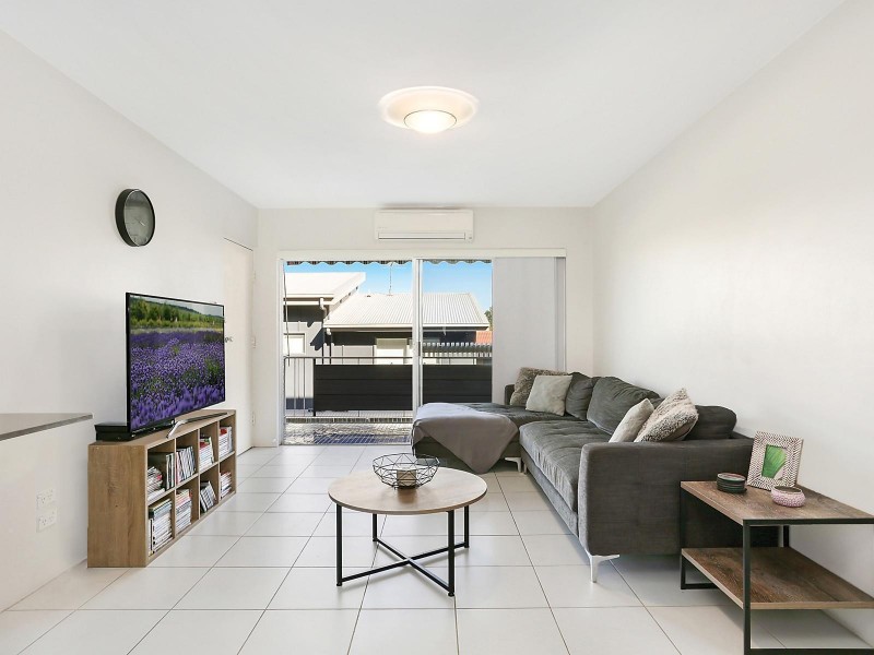 2/65 Forbes Street, Hawthorne QLD 4171