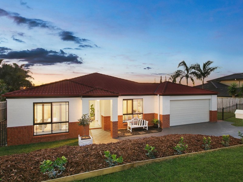 118 Silky Oak Crescent, Carindale QLD 4152