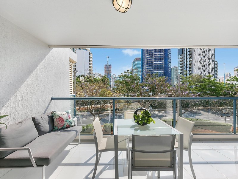 22/45 Deakin Street, Kangaroo Point QLD 4169