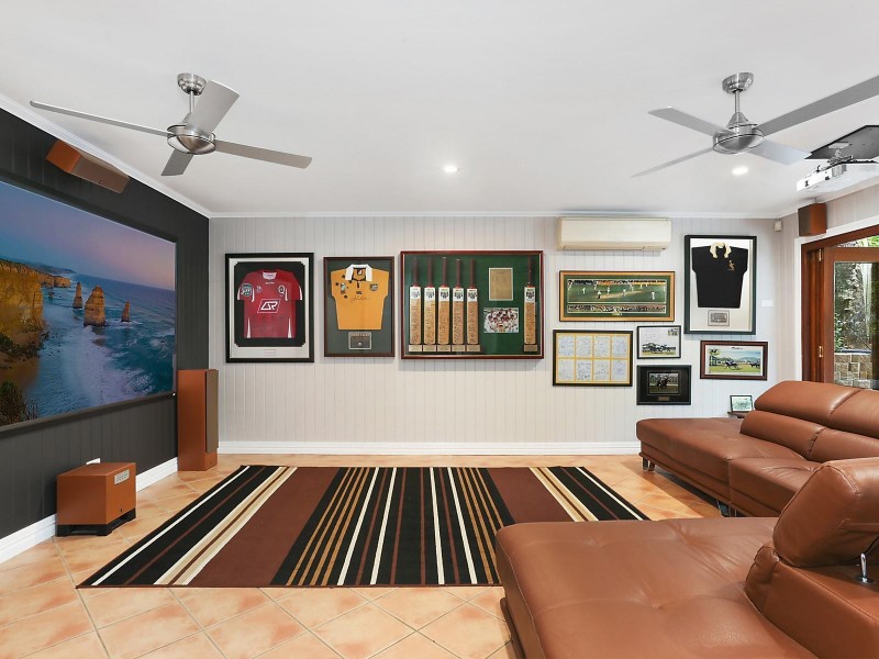 33 Orontes Road, Yeronga QLD 4104