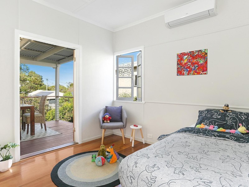 34 Kuranda Street, Balmoral QLD 4171