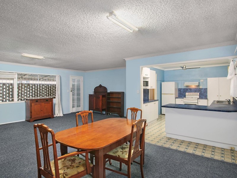 56 Delsie Street, Cannon Hill QLD 4170