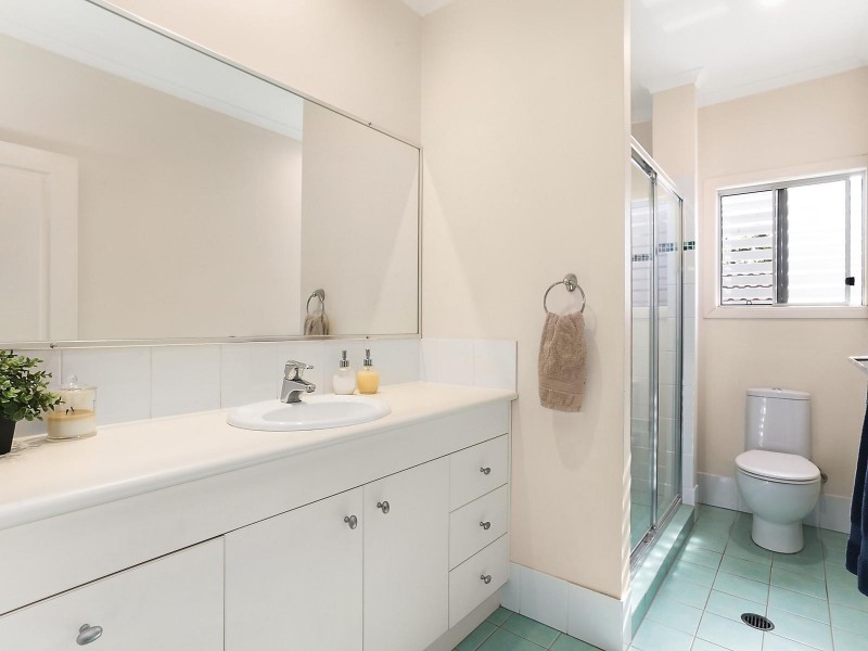 35 Nordenfeldt Road, Cannon Hill QLD 4170