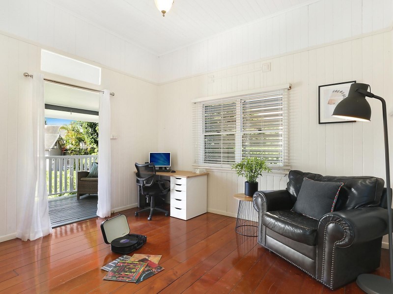 35 Nordenfeldt Road, Cannon Hill QLD 4170