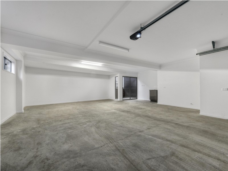 51 Railway Parade, Norman Park QLD 4170