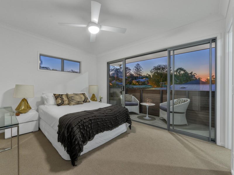 51 Railway Parade, Norman Park QLD 4170