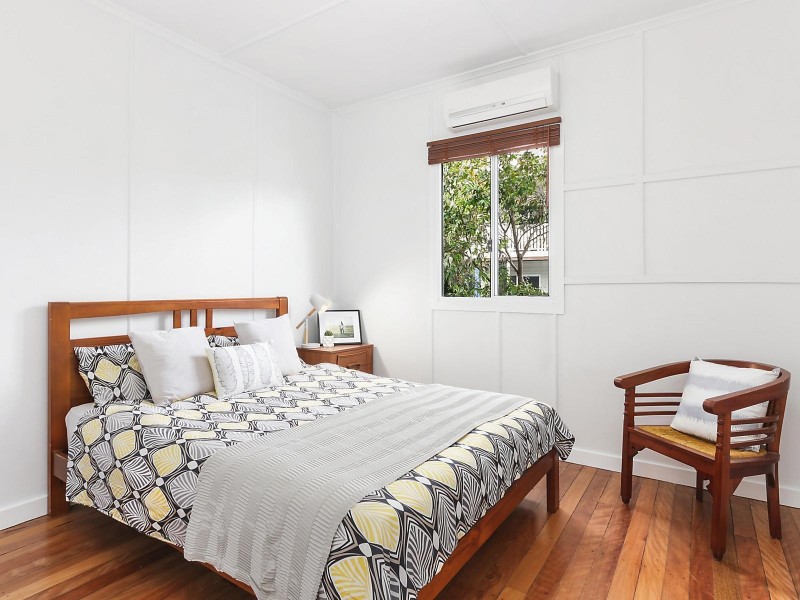 30 Asquith Street, Morningside QLD 4170