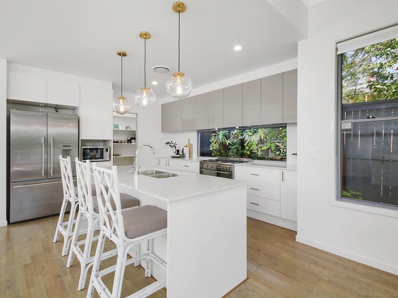 63 Marsh Street, Cannon Hill QLD 4170