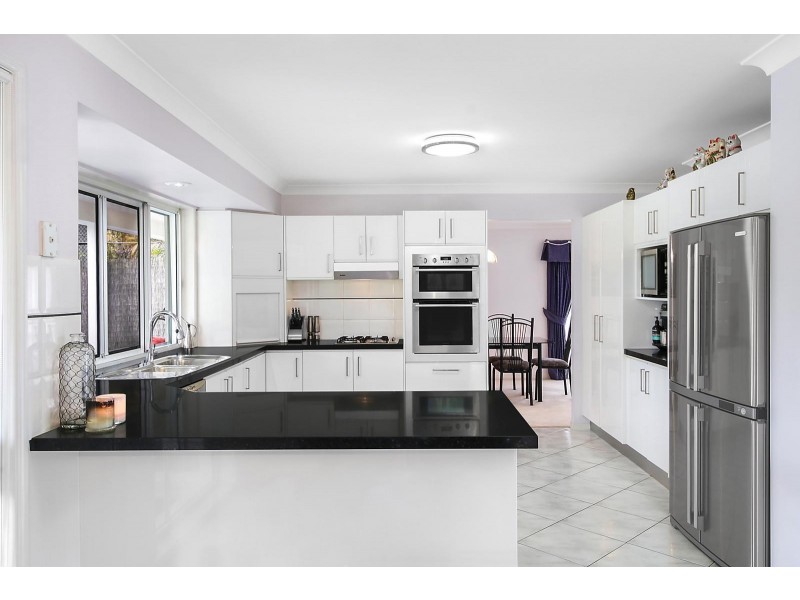 76 Renoir Crescent, Forest Lake QLD 4078