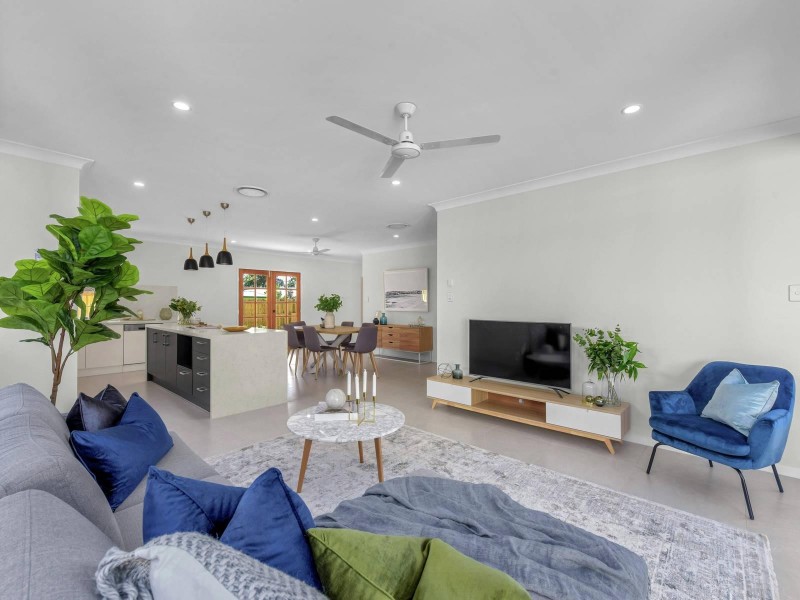 297 Wynnum Road, Norman Park QLD 4170