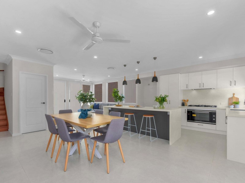 297 Wynnum Road, Norman Park QLD 4170