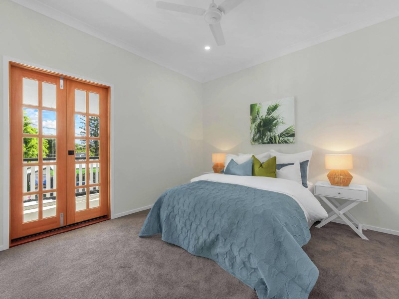 297 Wynnum Road, Norman Park QLD 4170