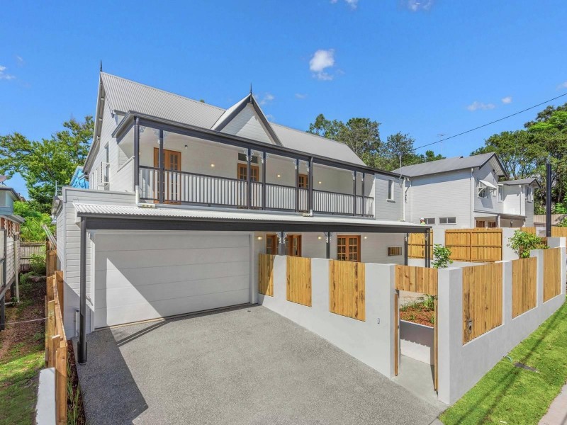 297 Wynnum Road, Norman Park QLD 4170