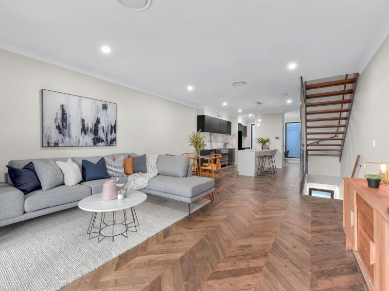 11 Warilda Street, Camp Hill QLD 4152