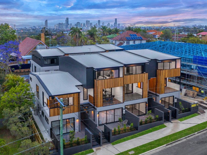 11 Warilda Street, Camp Hill QLD 4152